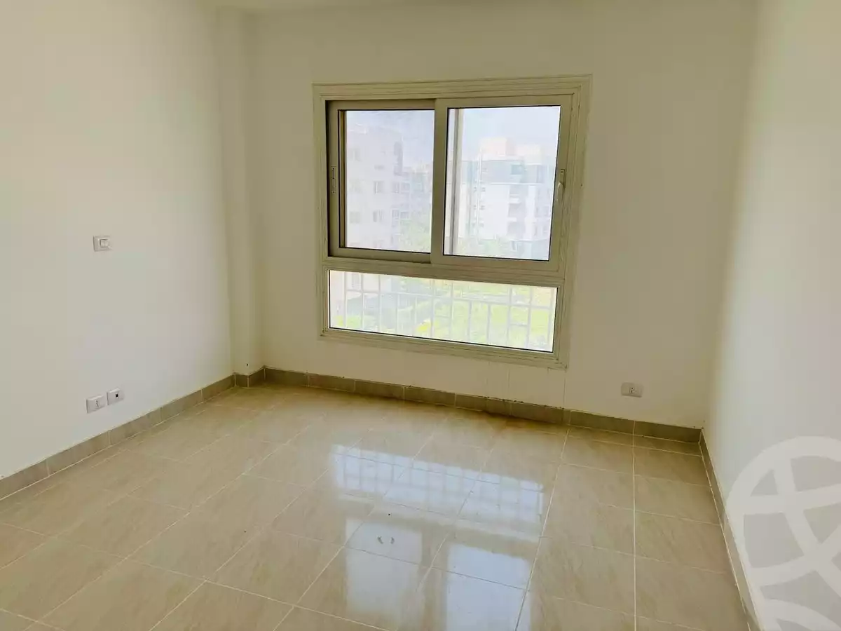 https://aqarmap.com.eg/ar/listing/5976356-for-sale-cairo-new-cairo-madinaty-tenth-zone-buildings