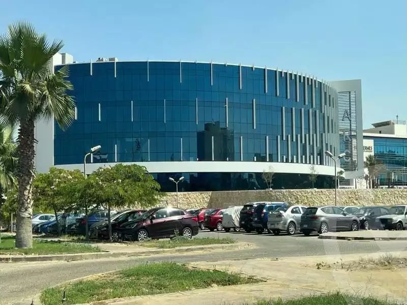 https://aqarmap.com.eg/en/listing/5976925-for-rent-cairo-el-sheikh-zayed-city-alex-cairo-desert-road-smart-village-y-r-sy-byzns-brk-sfrykw-llstthmr-l-qry
