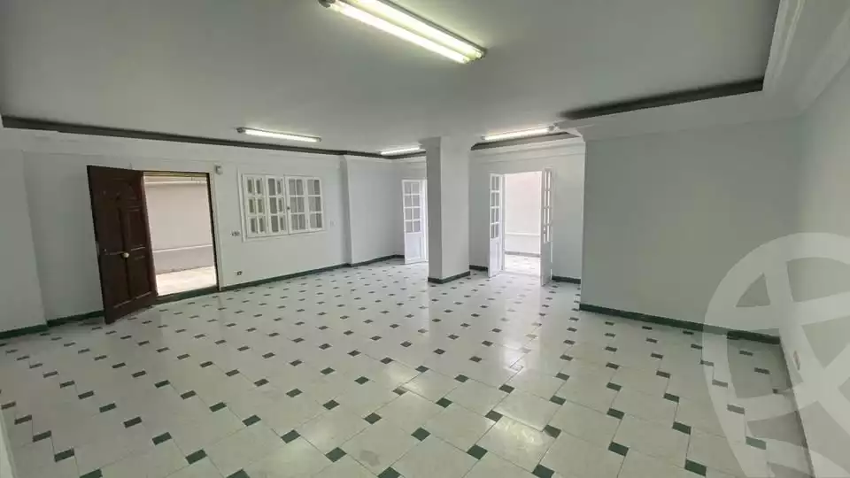 https://aqarmap.com.eg/en/listing/5977813-for-rent-cairo-mokattam-lhdb-l-ly