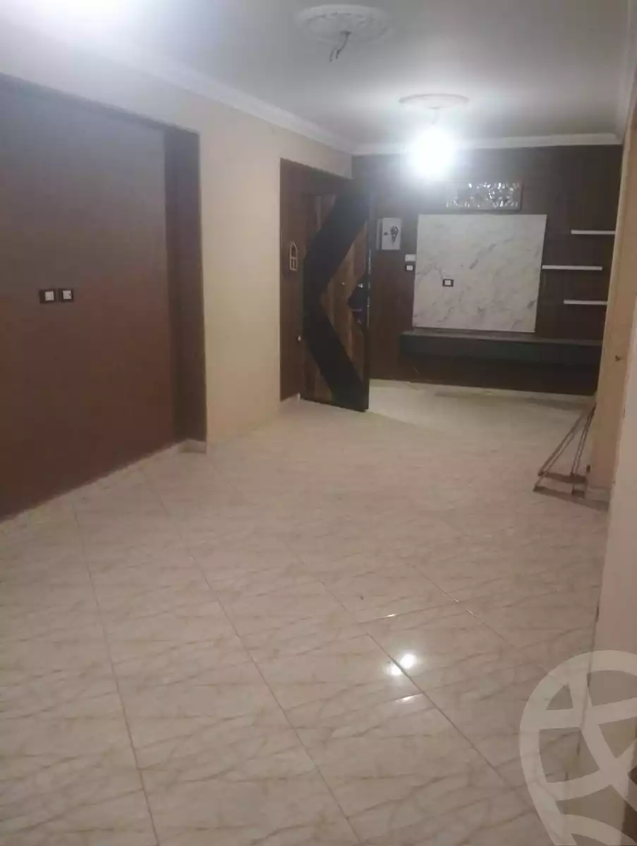 https://aqarmap.com.eg/en/listing/5978272-for-sale-cairo-helwan-hadayek-helwan-el-eshrein-st