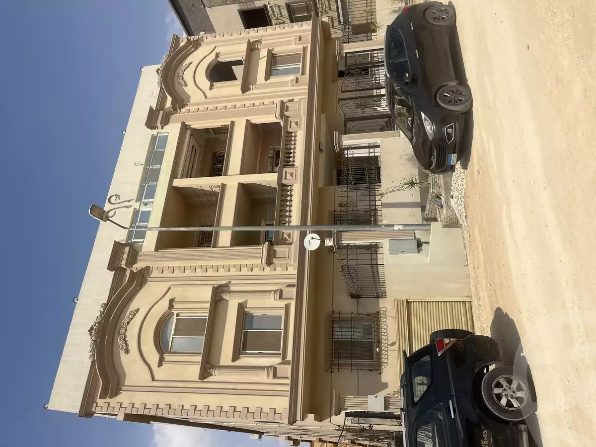 https://aqarmap.com.eg/en/listing/5978459-for-sale-cairo-new-cairo-el-kornfol-el-kornfol-2