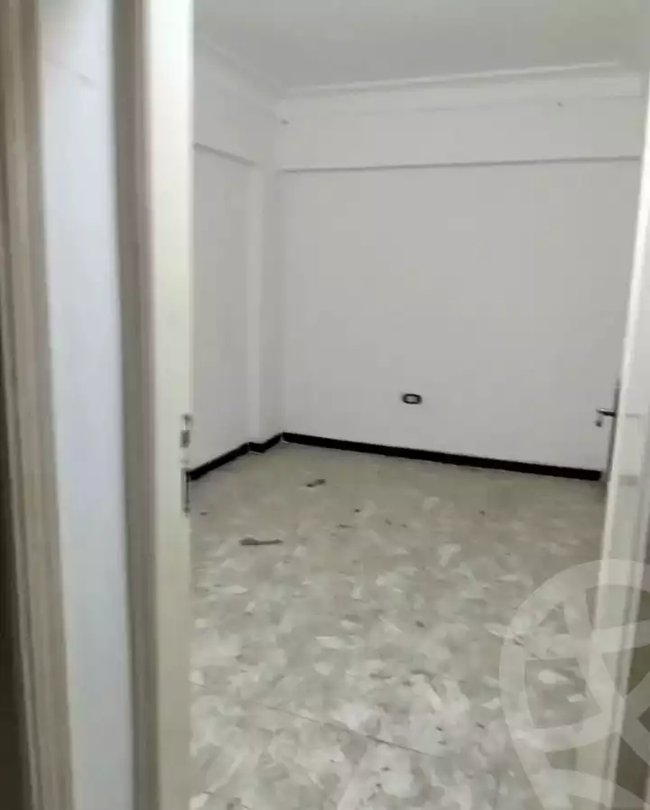 https://aqarmap.com.eg/en/listing/5979019-for-sale-alexandria-l-jmy-bw-ywsf-hosni-mubarak-st