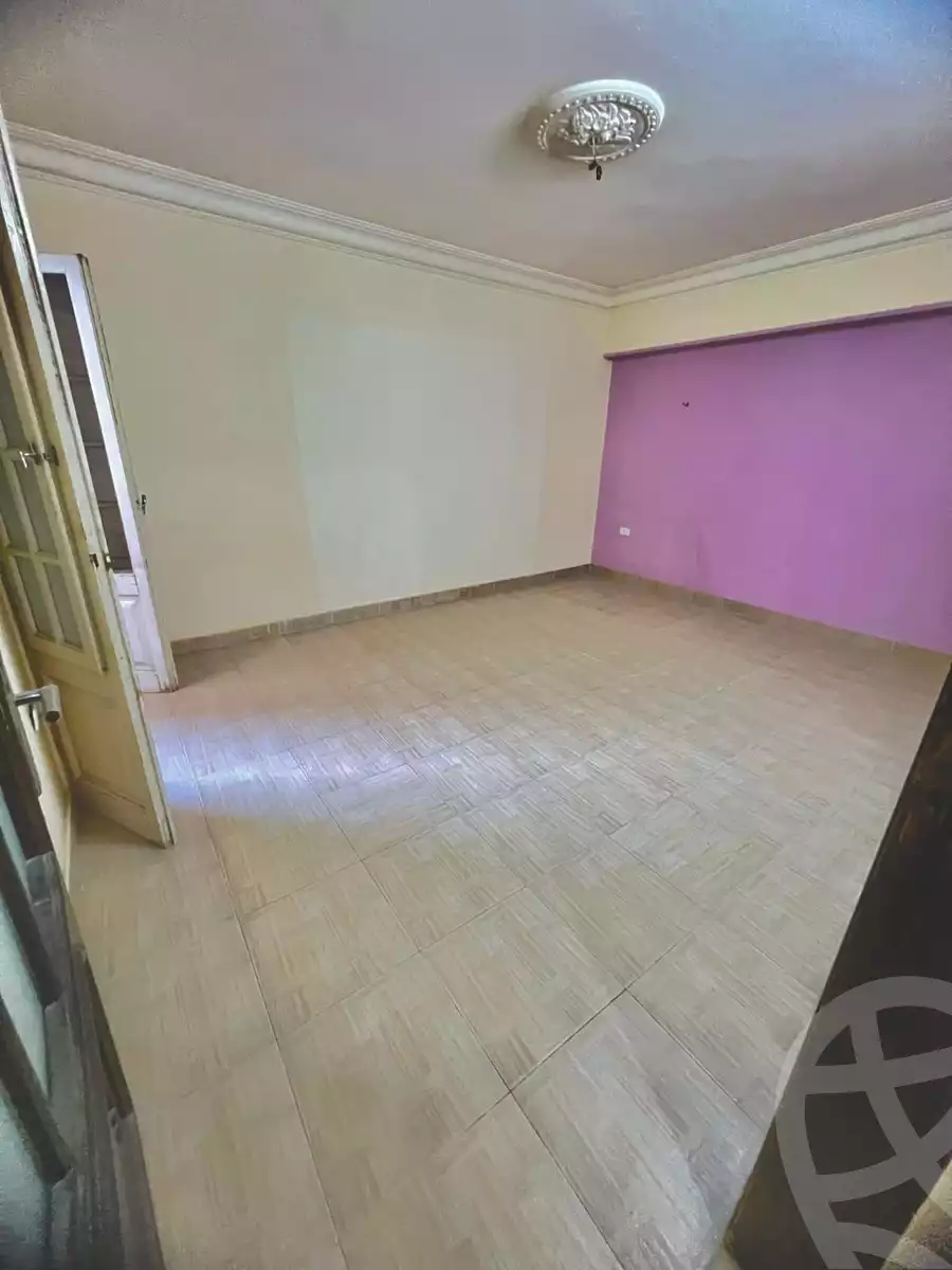 https://aqarmap.com.eg/en/listing/5979314-for-sale-cairo-helwan-helwan-el-sharkeya-saleh-sobhy-st