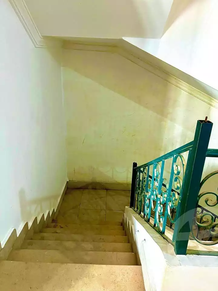 https://aqarmap.com.eg/en/listing/5979711-for-sale-cairo-mokattam-lhdb-l-ly