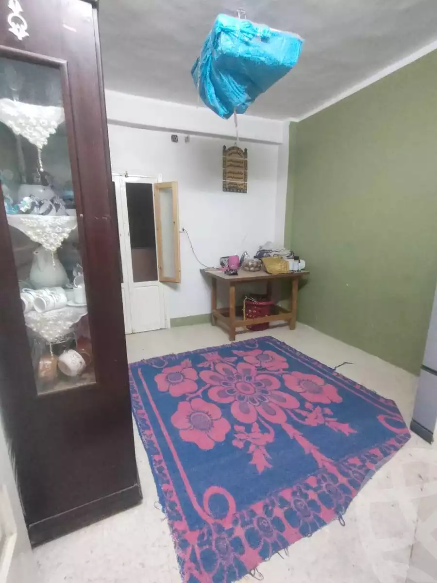 https://aqarmap.com.eg/ar/listing/5979944-for-sale-qalyubia-shubra-el-khaima-om-bayoumi