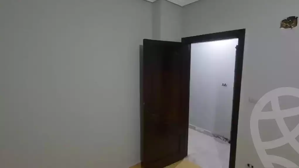 https://aqarmap.com.eg/ar/listing/5980288-for-sale-cairo-mokattam-lhdb-l-ly-shr-krym-bnwn