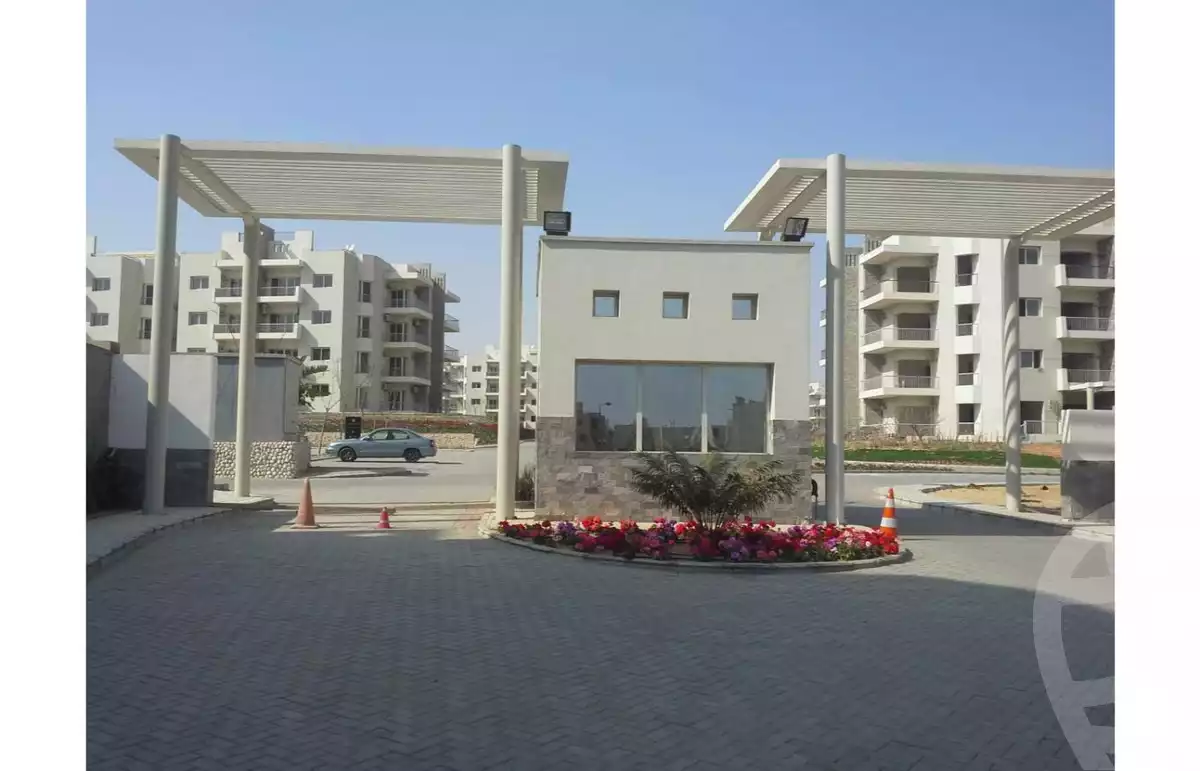 https://aqarmap.com.eg/en/listing/5980448-for-sale-cairo-el-sheikh-zayed-city-compounds-dh-drys
