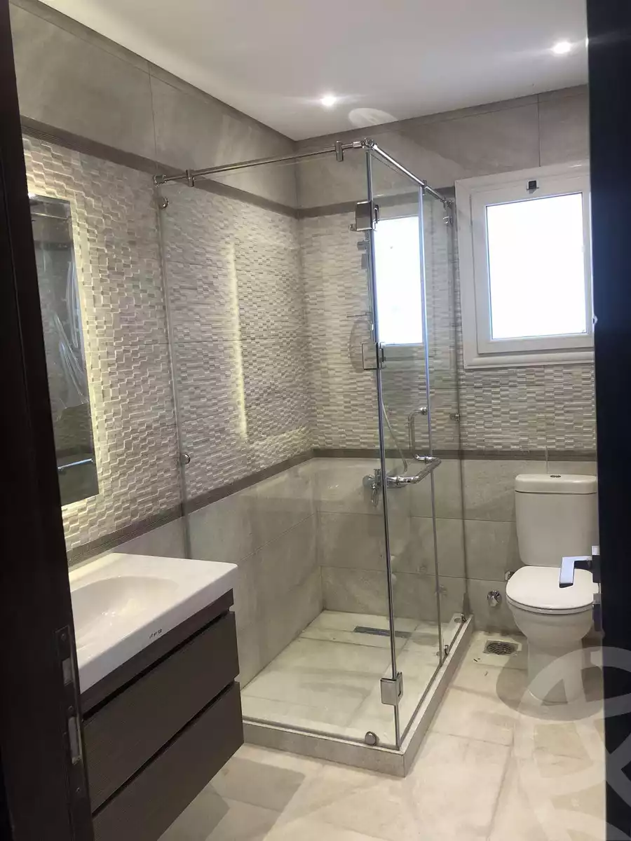 https://aqarmap.com.eg/ar/listing/5980697-for-rent-cairo-new-cairo-compounds-the-square