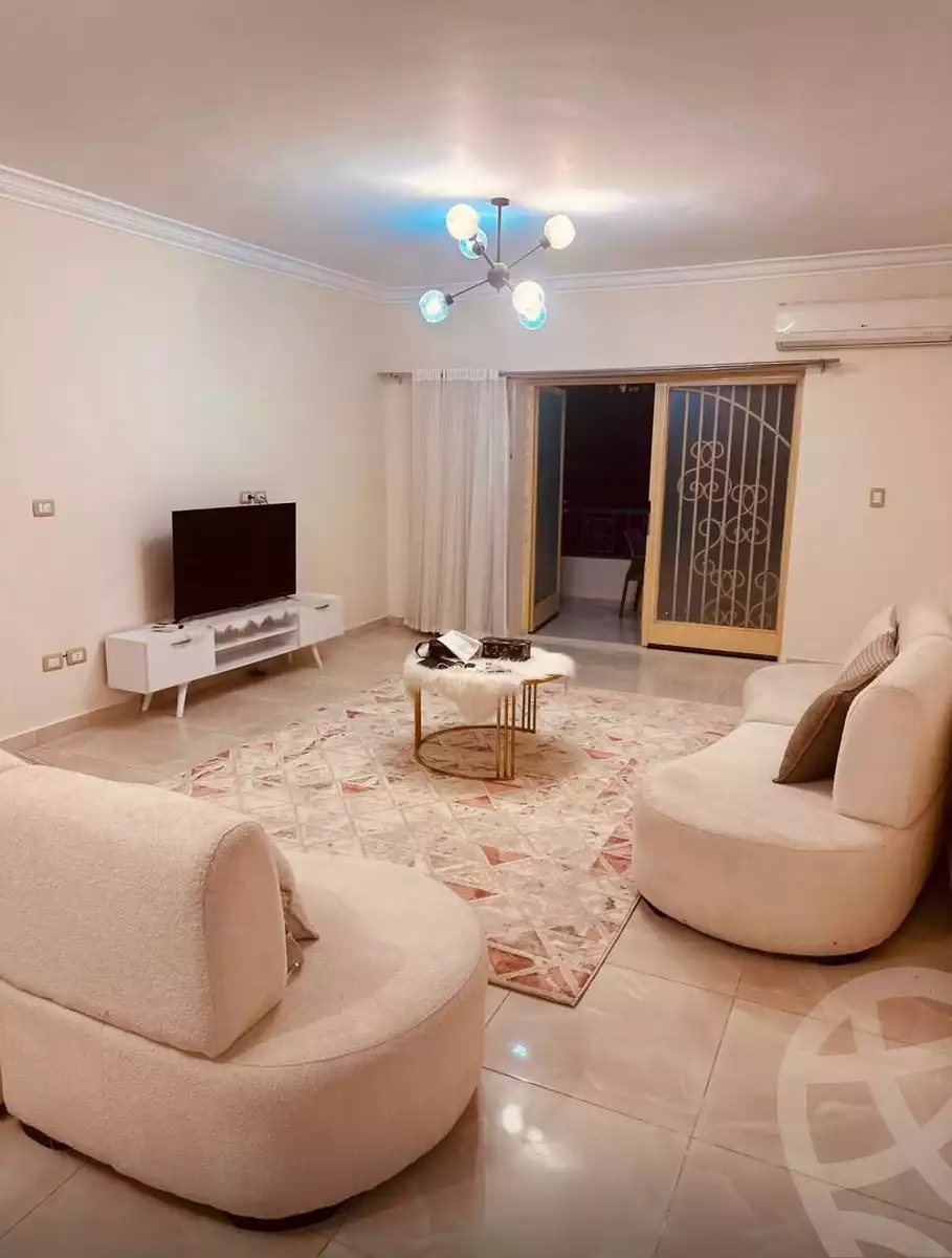 https://aqarmap.com.eg/en/listing/5980913-for-rent-cairo-el-sheikh-zayed-city-compounds-el-khamayel