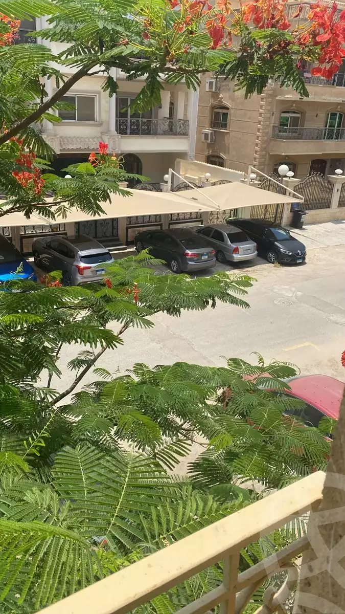 https://aqarmap.com.eg/en/listing/5953318-for-sale-cairo-new-cairo-compounds-lmn-l-m