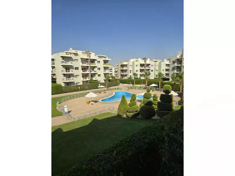https://aqarmap.com.eg/en/listing/5983829-for-rent-cairo-el-sheikh-zayed-city-compounds-dh-drys