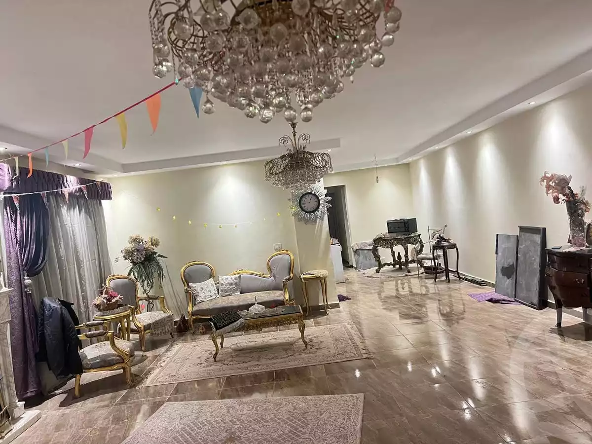https://aqarmap.com.eg/en/listing/5985420-for-sale-cairo-mokattam-lhdb-l-ly-el-madina-el-monawara-st