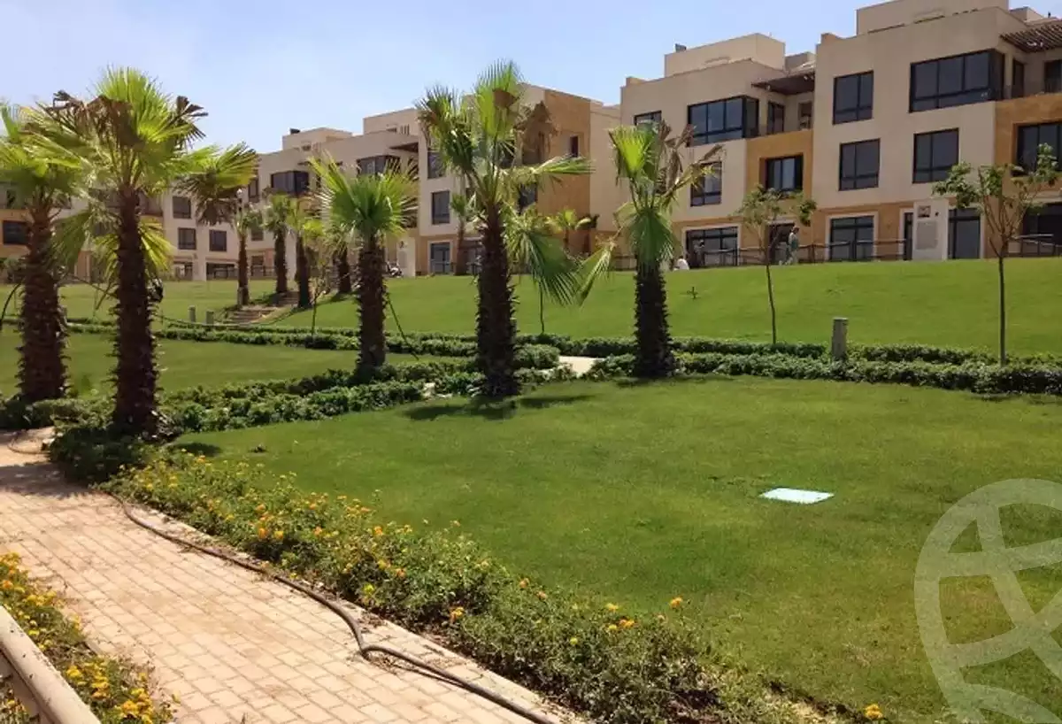 https://aqarmap.com.eg/en/listing/5985688-for-sale-cairo-el-sheikh-zayed-city-compounds-kmbwnd-wyst-twn-swdyk