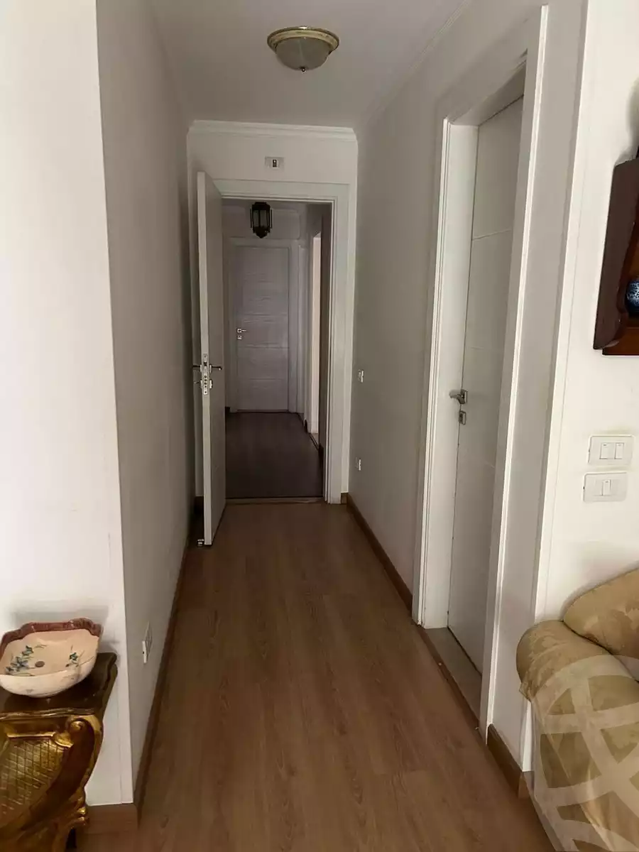 https://aqarmap.com.eg/en/listing/5986638-for-sale-cairo-el-sheikh-zayed-city-compounds-green-3