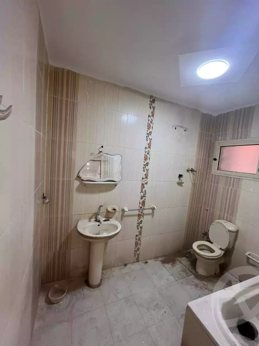 https://aqarmap.com.eg/ar/listing/5987595-for-sale-alexandria-l-jmy-lbytsh-al-samalehy-1-st