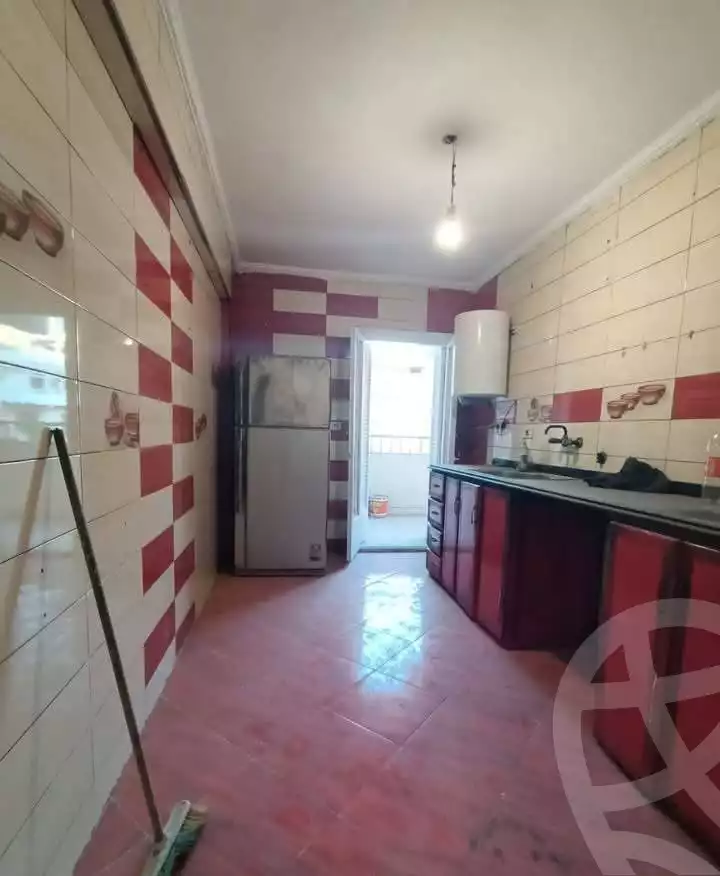 https://aqarmap.com.eg/ar/listing/5987660-for-sale-alexandria-l-jmy-lbytsh-shahr-al-assal-st