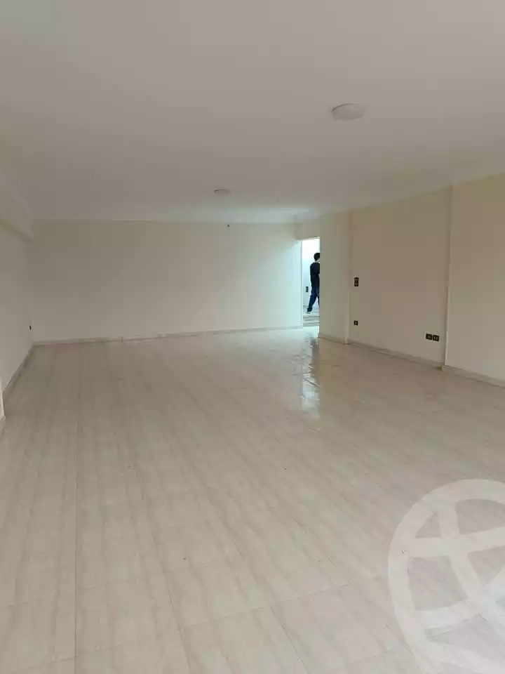 https://aqarmap.com.eg/en/listing/5987782-for-rent-cairo-mokattam-lhdb-l-ly-manteqt-ganob-s