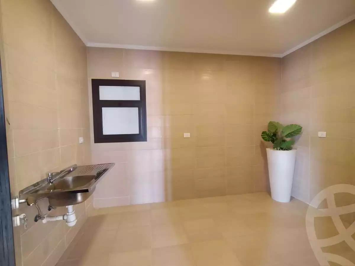 https://aqarmap.com.eg/en/listing/5988168-for-sale-cairo-new-cairo-compounds-the-address-east