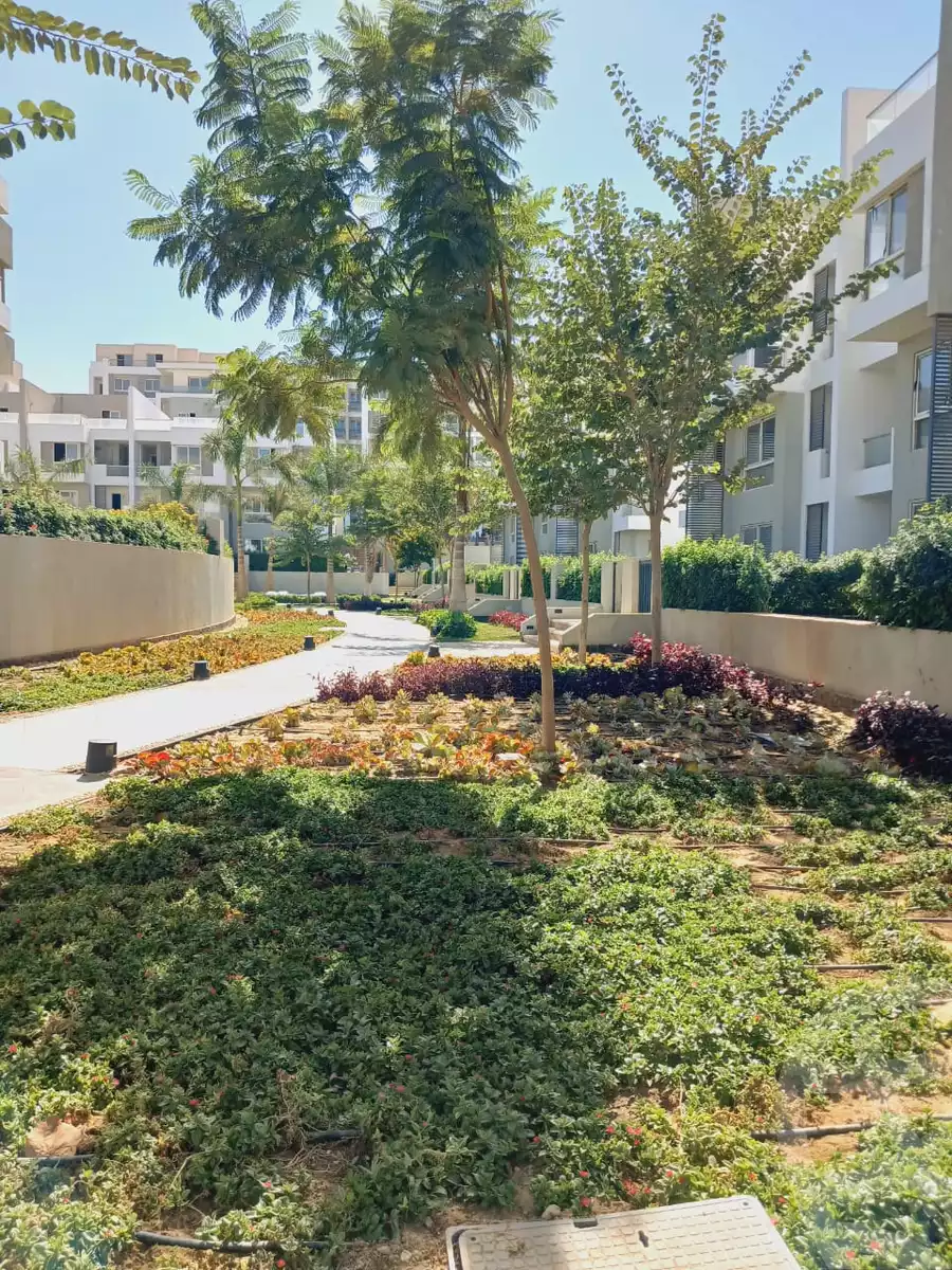 https://aqarmap.com.eg/en/listing/5988625-for-sale-cairo-new-cairo-lmstqbl-syty-compounds-beta-greens