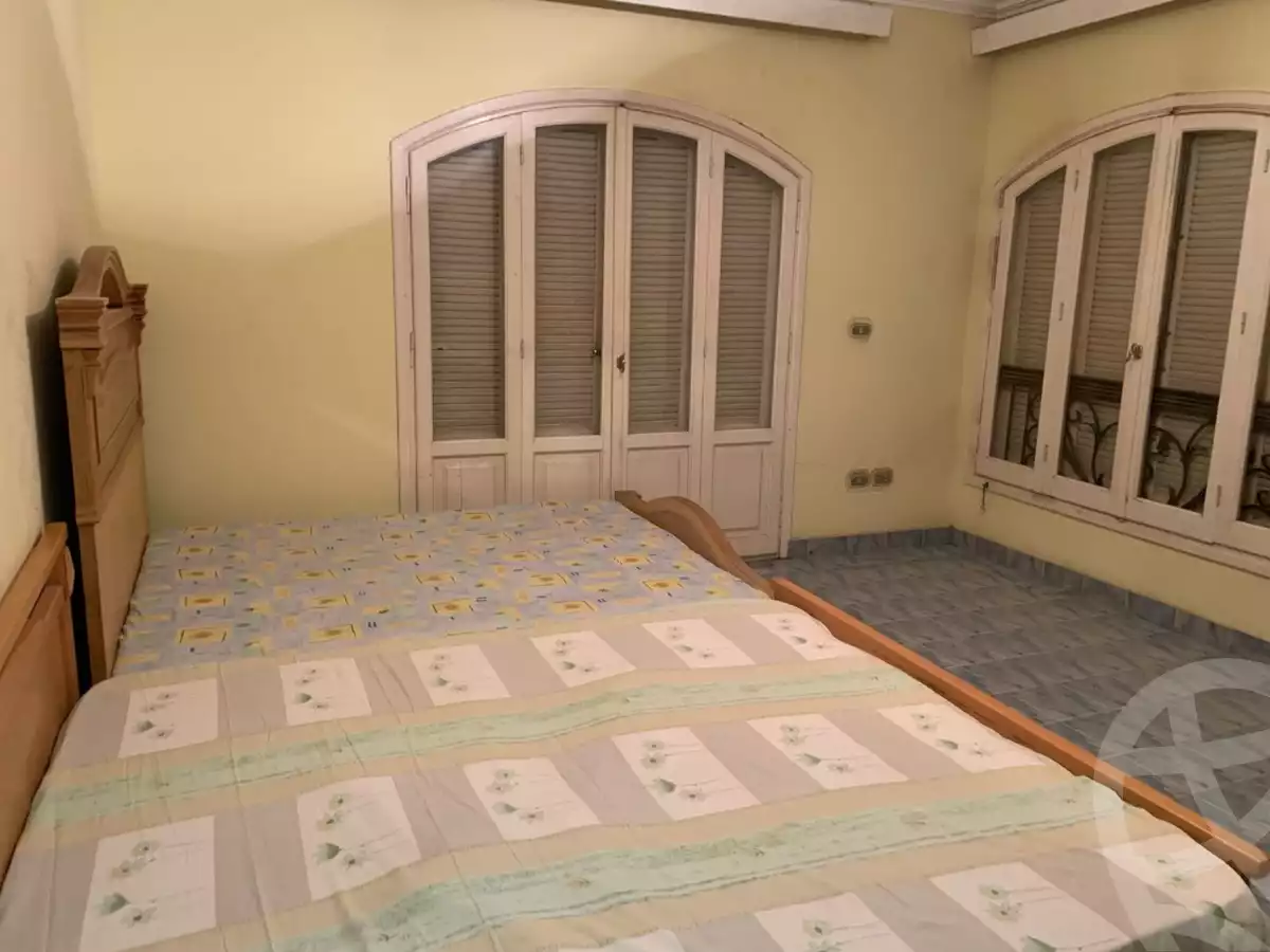 https://aqarmap.com.eg/en/listing/5988843-for-sale-cairo-el-sheikh-zayed-city-compounds-el-yasmeen-compound