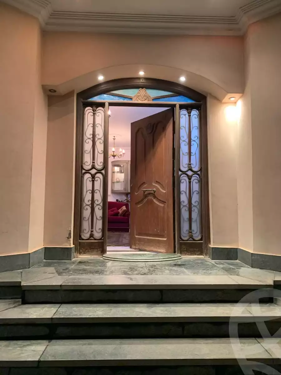 https://aqarmap.com.eg/en/listing/5988843-for-sale-cairo-el-sheikh-zayed-city-compounds-el-yasmeen-compound
