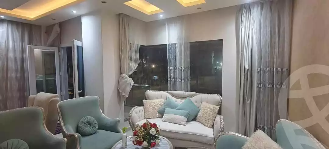 https://aqarmap.com.eg/en/listing/5989157-for-sale-cairo-6th-of-october-featured-neighborhood-first-touristic-village-el-shaheed-mohammed-abdul-latif-alshimi-st