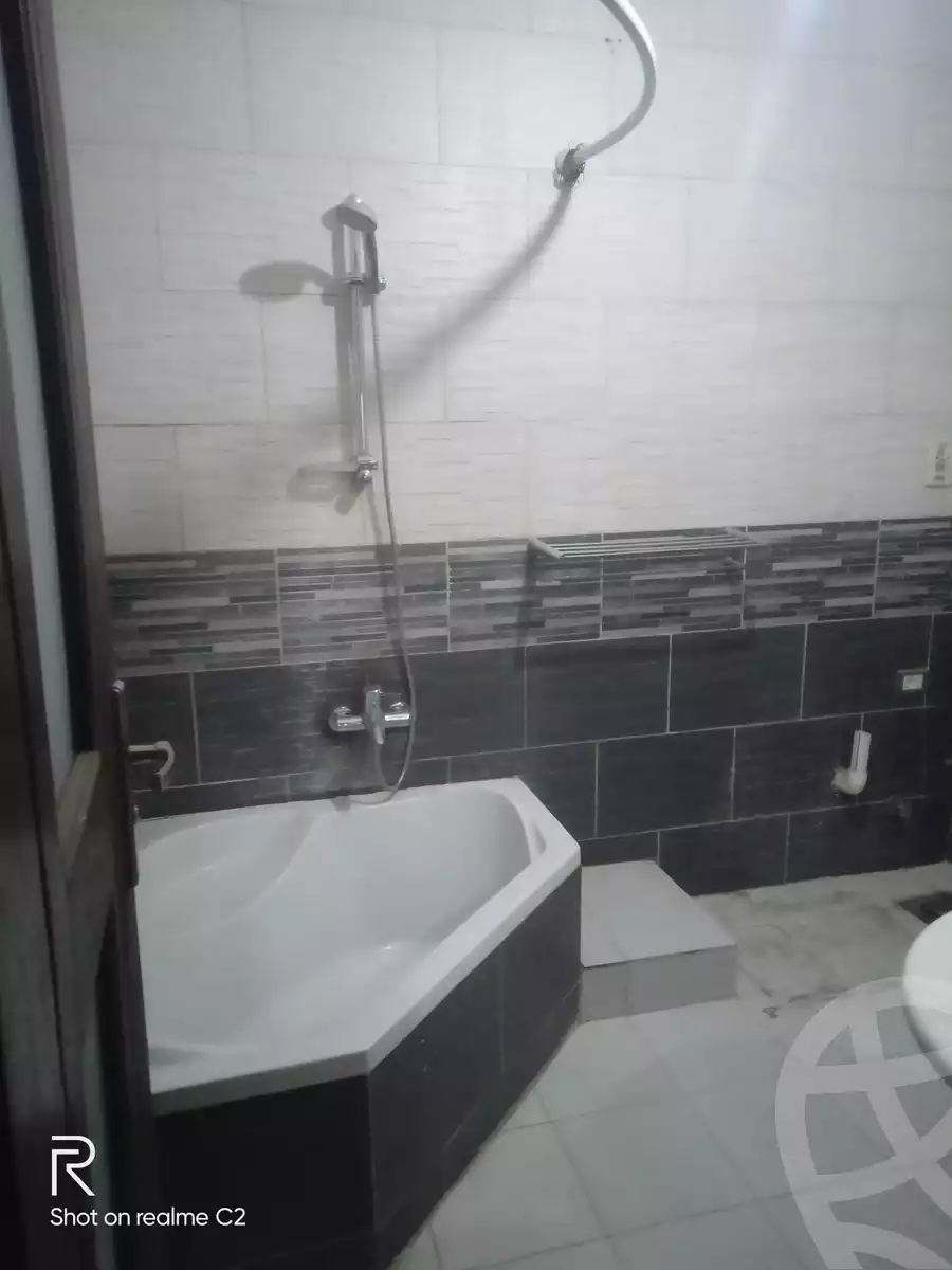 https://aqarmap.com.eg/en/listing/5992515-for-rent-cairo-el-haram-el-maryotya-el-salam-st