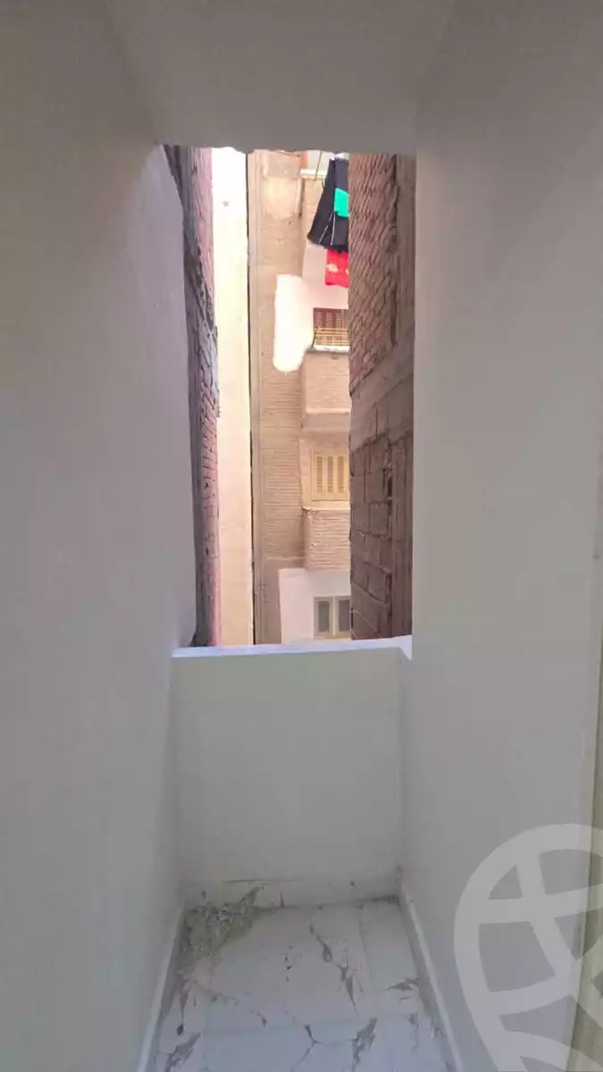 https://aqarmap.com.eg/ar/listing/5993501-for-sale-alexandria-l-jmy-lbytsh-ain-shams-st