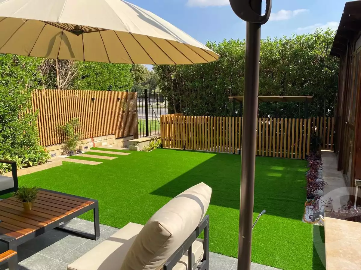 https://aqarmap.com.eg/ar/listing/5993683-for-rent-cairo-el-sheikh-zayed-city-compounds-kmbwnd-wyst-twn-swdyk