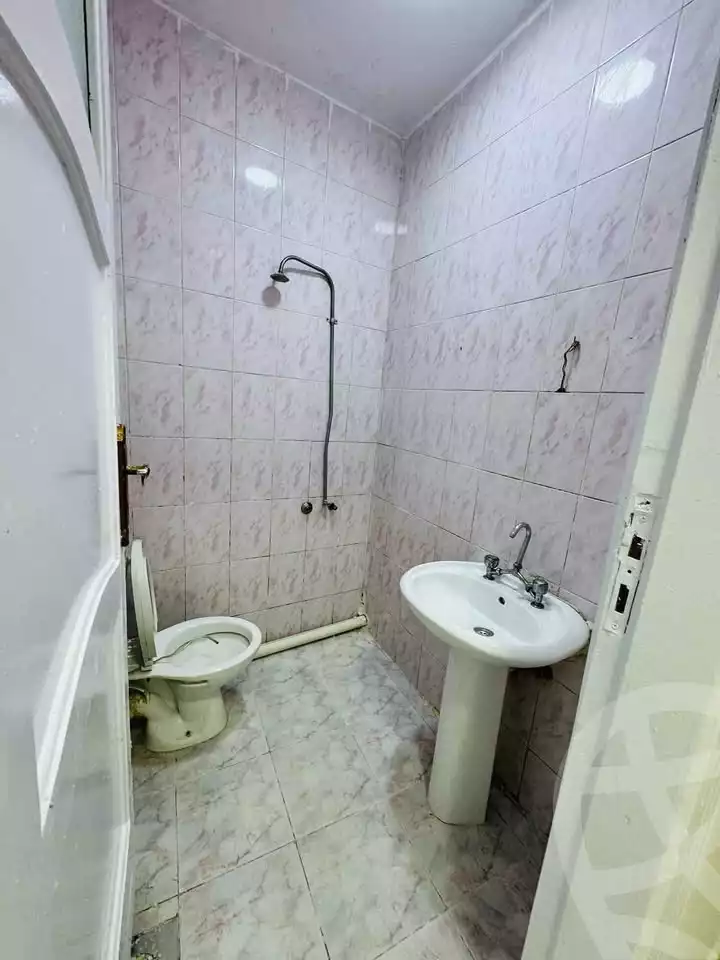 https://aqarmap.com.eg/en/listing/5994048-for-sale-alexandria-l-jmy-shataa-el-nakheel