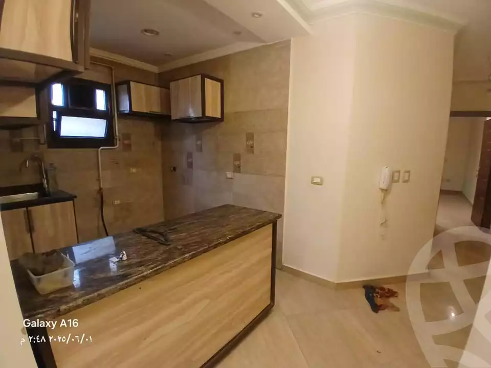 https://aqarmap.com.eg/ar/listing/5994300-for-rent-cairo-mokattam-lhdb-l-ly