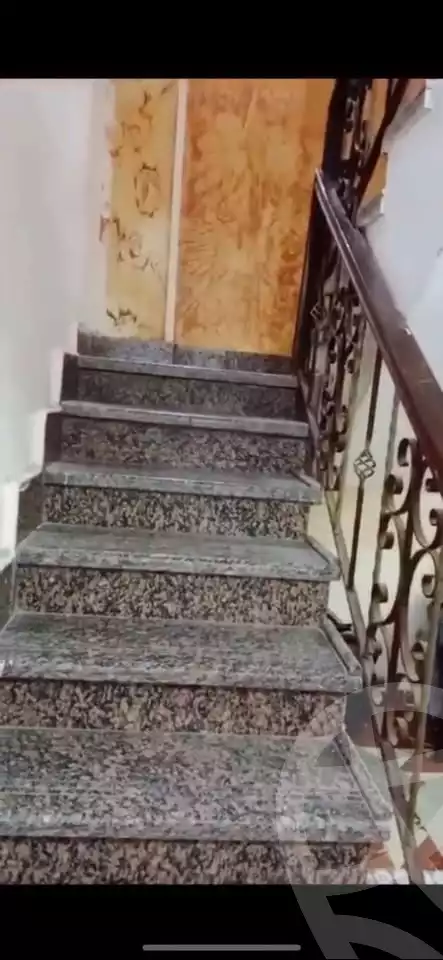 https://aqarmap.com.eg/en/listing/5994427-for-sale-cairo-el-haram-shareaa-el-talateny