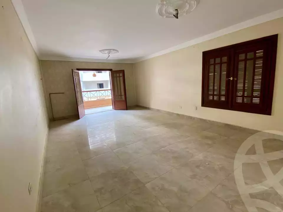 https://aqarmap.com.eg/ar/listing/5994966-for-sale-cairo-mokattam-lhdb-l-ly-taqseem-el-zohour