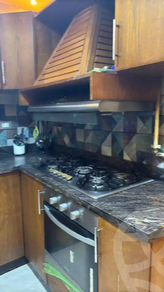 https://aqarmap.com.eg/ar/listing/5995415-for-sale-alexandria-glim-shr-ljysh
