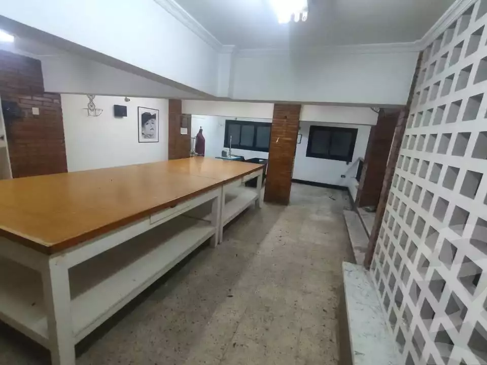 https://aqarmap.com.eg/en/listing/5995934-for-sale-alexandria-camp-cesar