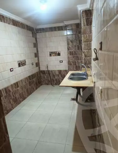https://aqarmap.com.eg/en/listing/5995938-for-sale-cairo-el-zaytun-lzytwn-lshrqy-salim-ghtas-st