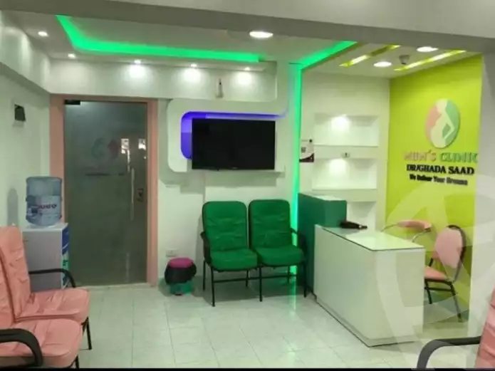 https://aqarmap.com.eg/ar/listing/5996020-for-sale-alexandria-moharram-bey-el-rasafa-st
