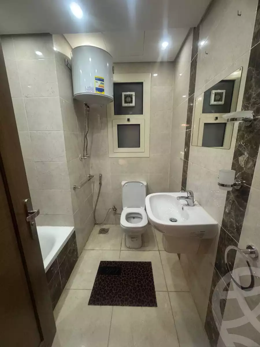 https://aqarmap.com.eg/en/listing/5996886-for-rent-cairo-new-cairo-compounds-porto-cairo-villas