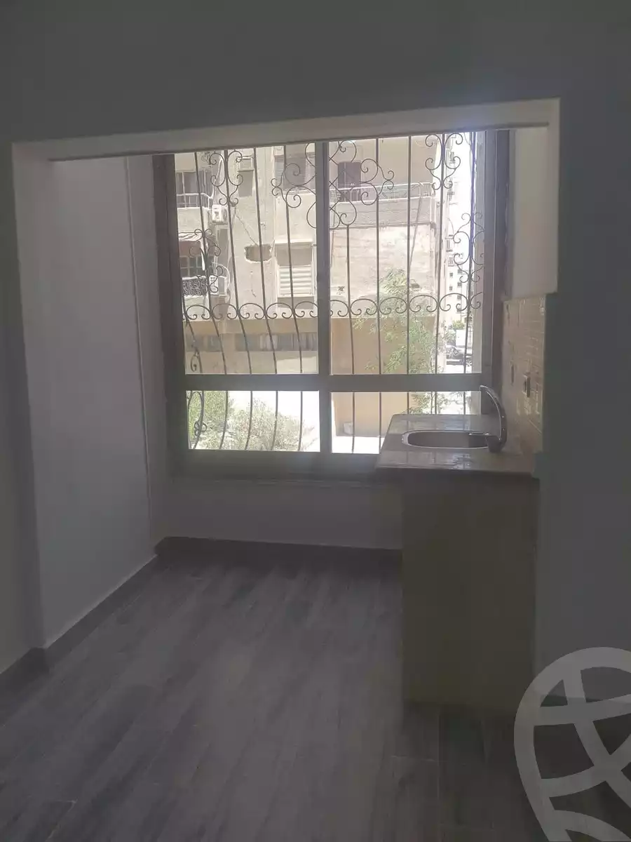 https://aqarmap.com.eg/en/listing/5997101-for-rent-cairo-mokattam-lhdb-l-ly-shareaa-9