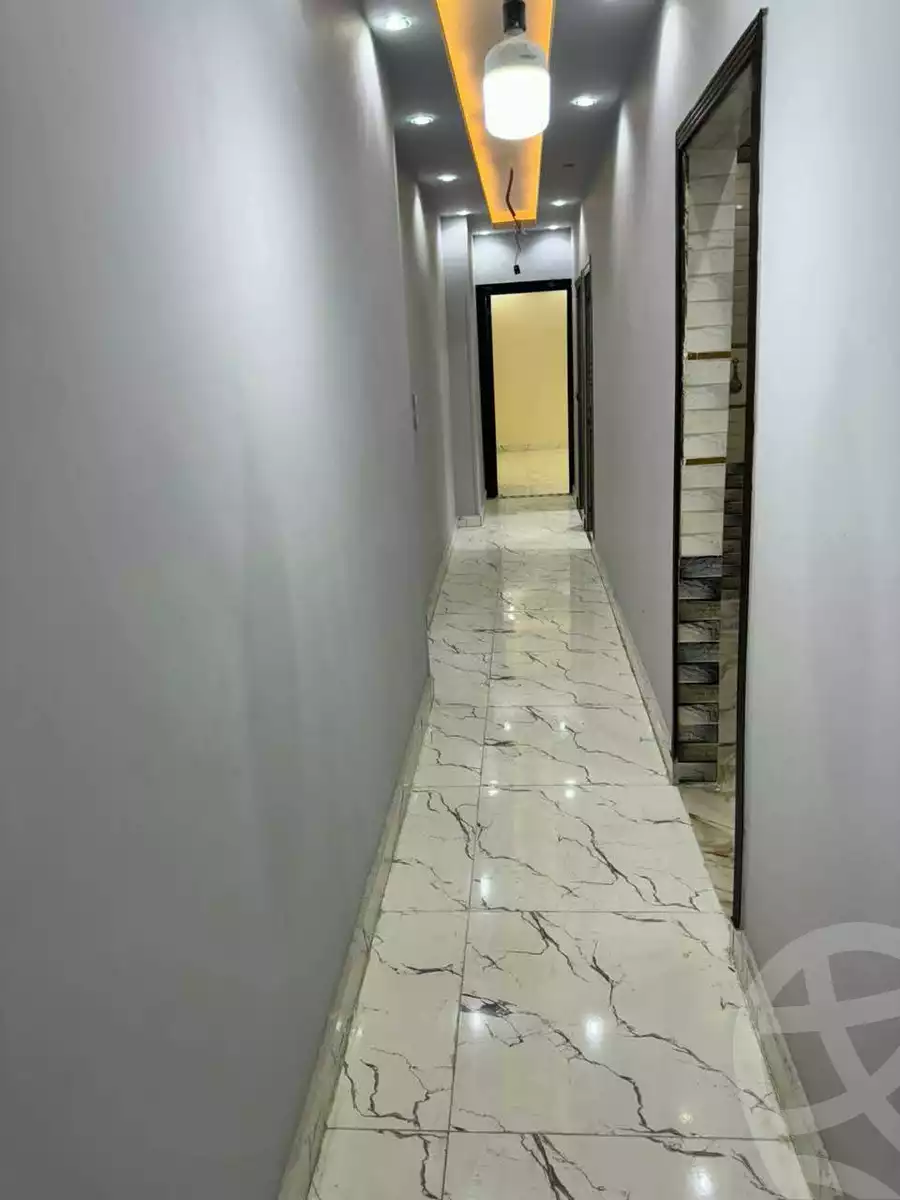 https://aqarmap.com.eg/en/listing/5998604-for-sale-cairo-helwan-hadayek-helwan-nile-corniche-st