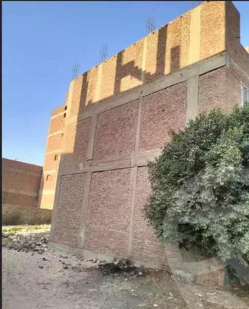 https://aqarmap.com.eg/en/listing/5999000-for-sale-qalyubia-el-khanka