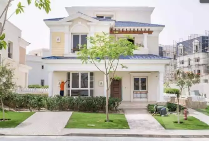https://aqarmap.com.eg/en/listing/5999069-for-sale-cairo-6th-of-october-compounds-mountain-view-chillout-park-mountain-view-lakeside
