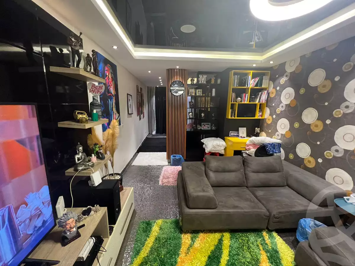 https://aqarmap.com.eg/en/listing/5999296-for-sale-cairo-el-sheikh-zayed-city-compounds-kmbwnd-ljwmn