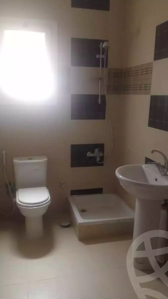 https://aqarmap.com.eg/en/listing/5999318-for-sale-north-coast-resorts-emirates-heights