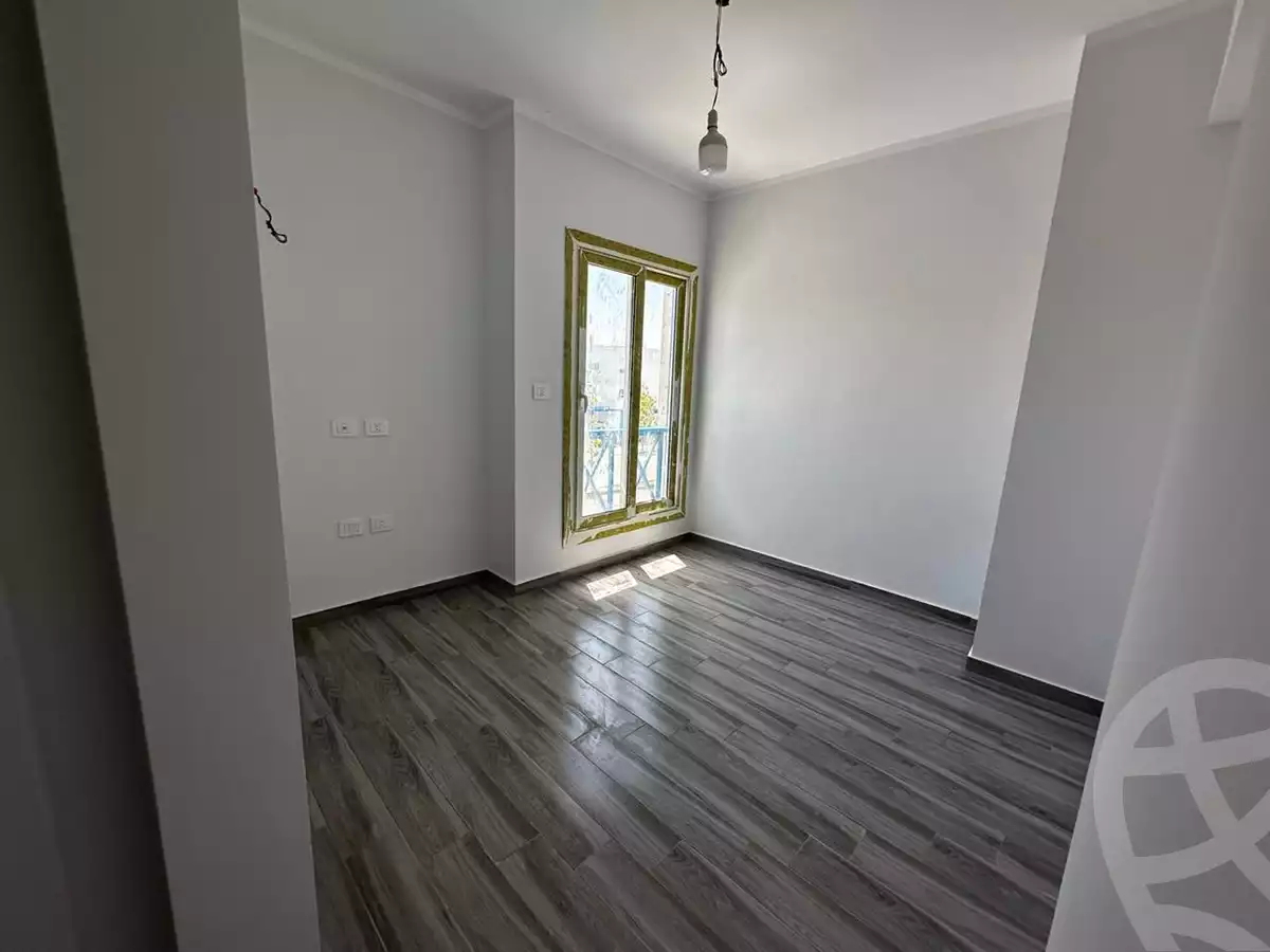 https://aqarmap.com.eg/ar/listing/5999352-for-sale-north-coast-resorts-mwntn-fyw-rs-lhkm