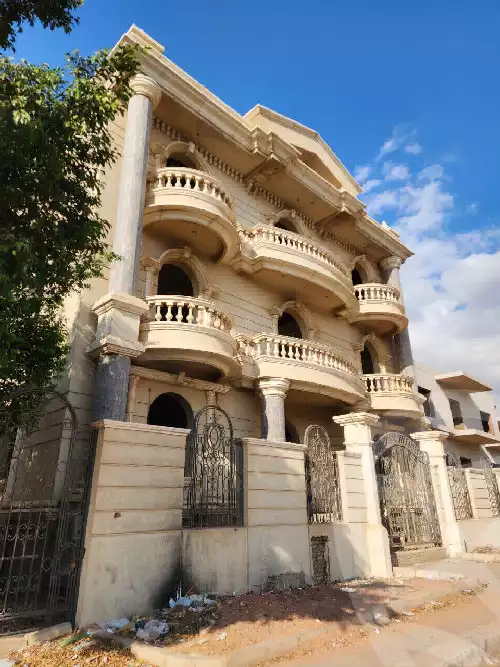 https://aqarmap.com.eg/en/listing/5999498-for-sale-cairo-new-cairo-el-yassamin-el-yasmeen-8