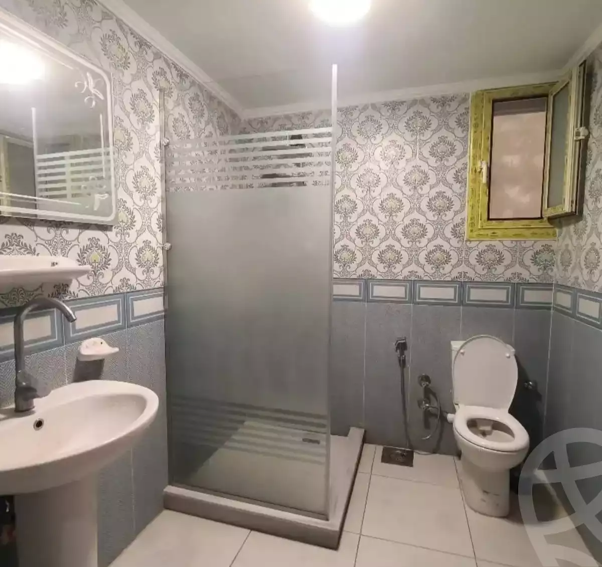 https://aqarmap.com.eg/en/listing/5999874-for-sale-alexandria-camp-cesar