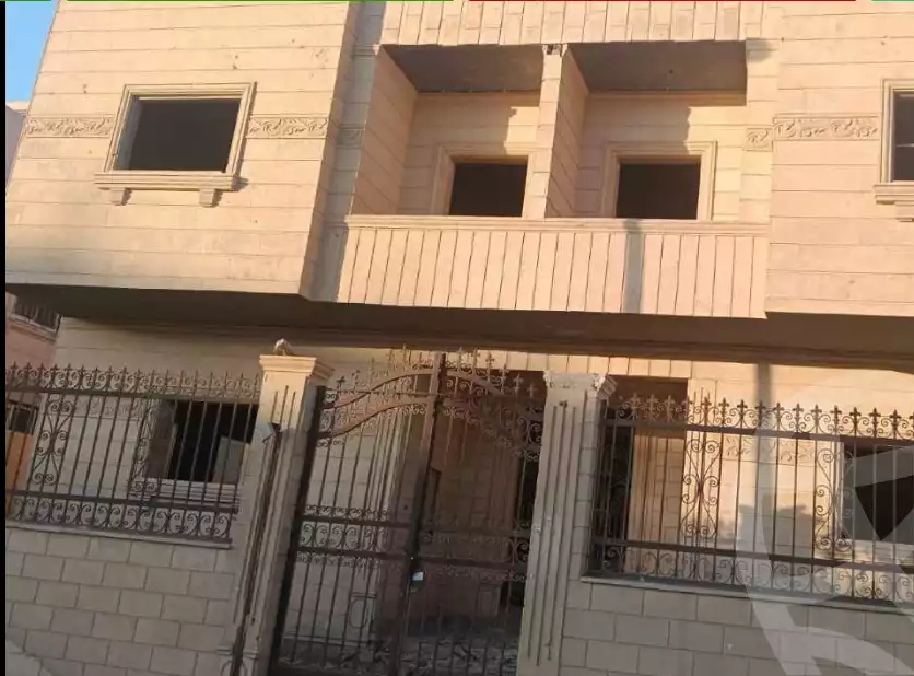 https://aqarmap.com.eg/ar/listing/6000648-for-sale-cairo-badr-city-hai-el-ashgar-featured-neighborhood