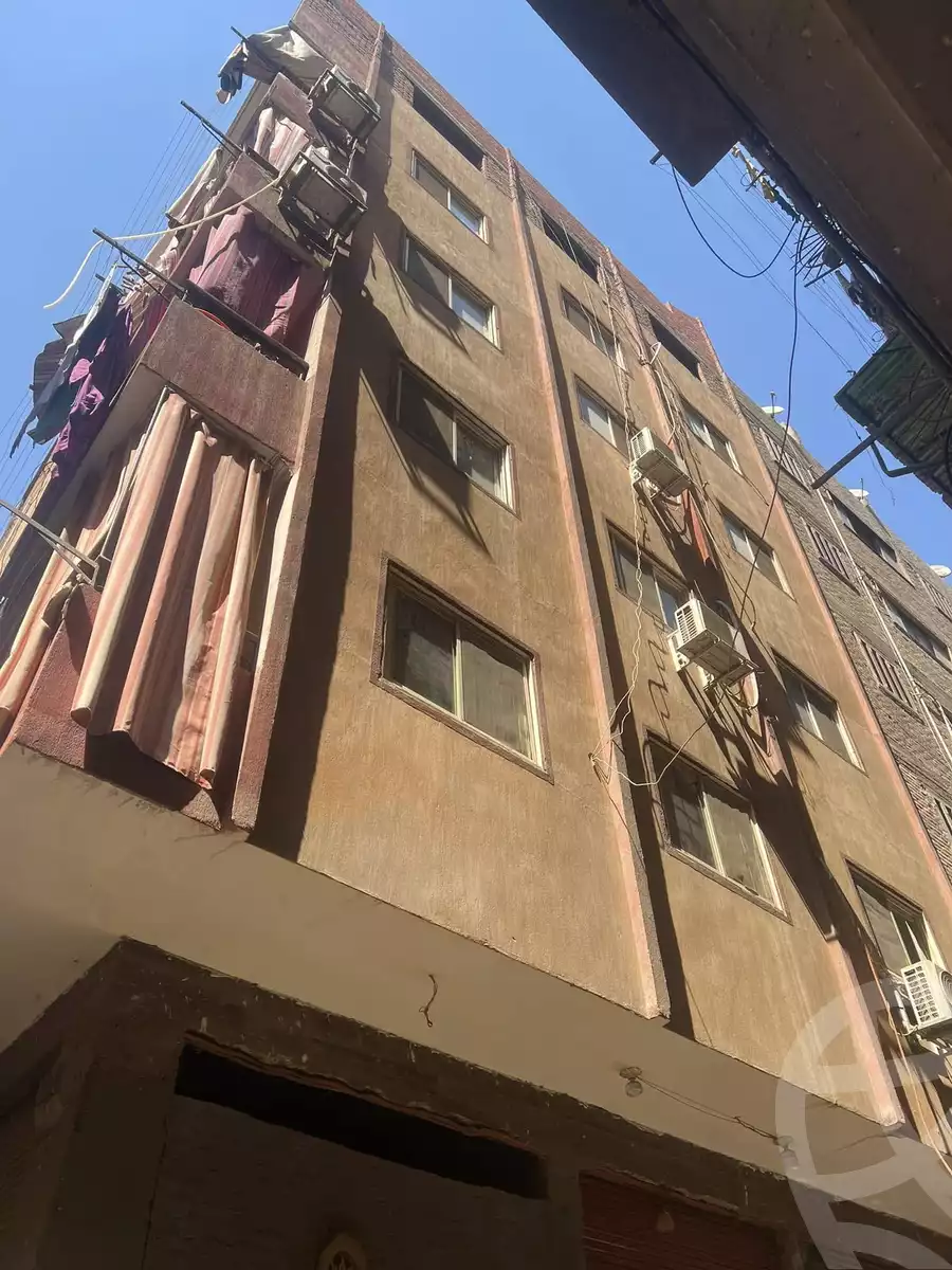 https://aqarmap.com.eg/en/listing/6000695-for-sale-qalyubia-shubra-el-khaima-el-shareaa-el-gadid-st