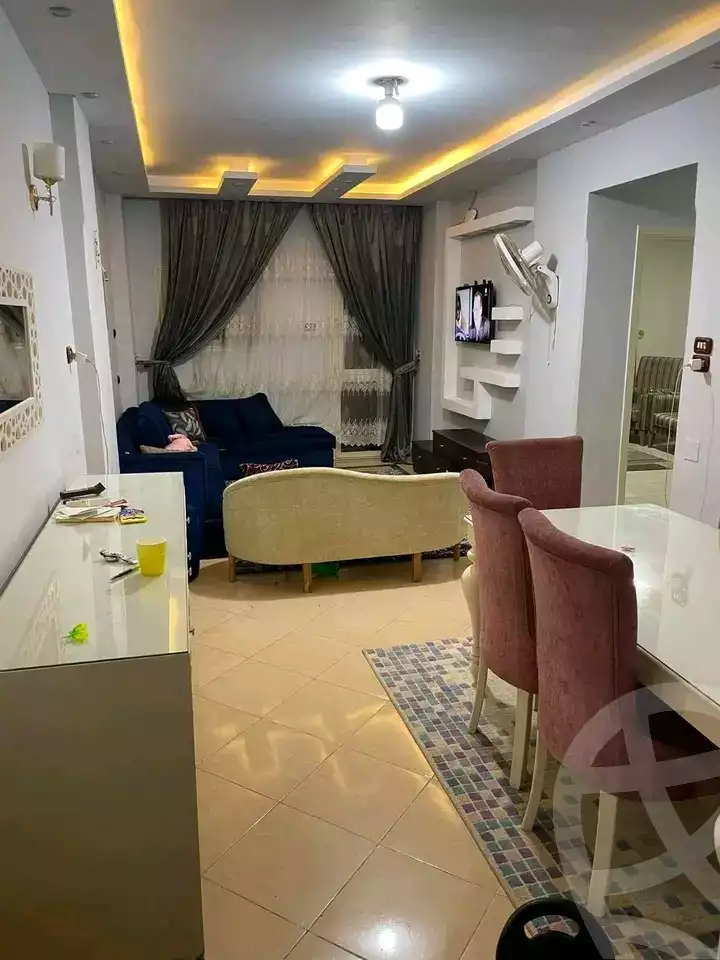 https://aqarmap.com.eg/ar/listing/6000865-for-sale-cairo-helwan-helwan-el-sharkeya-saleh-sobhy-st